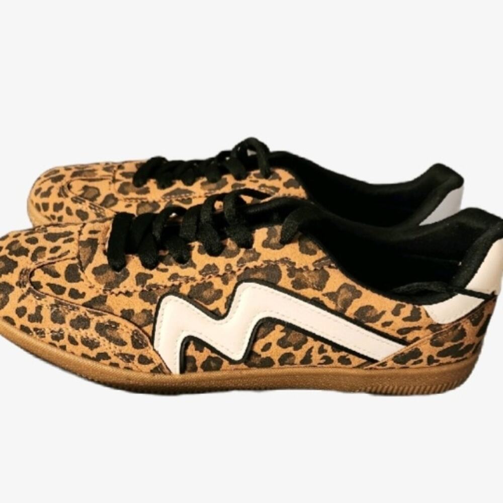 Leopard Print Athletic Shoes with White Accents